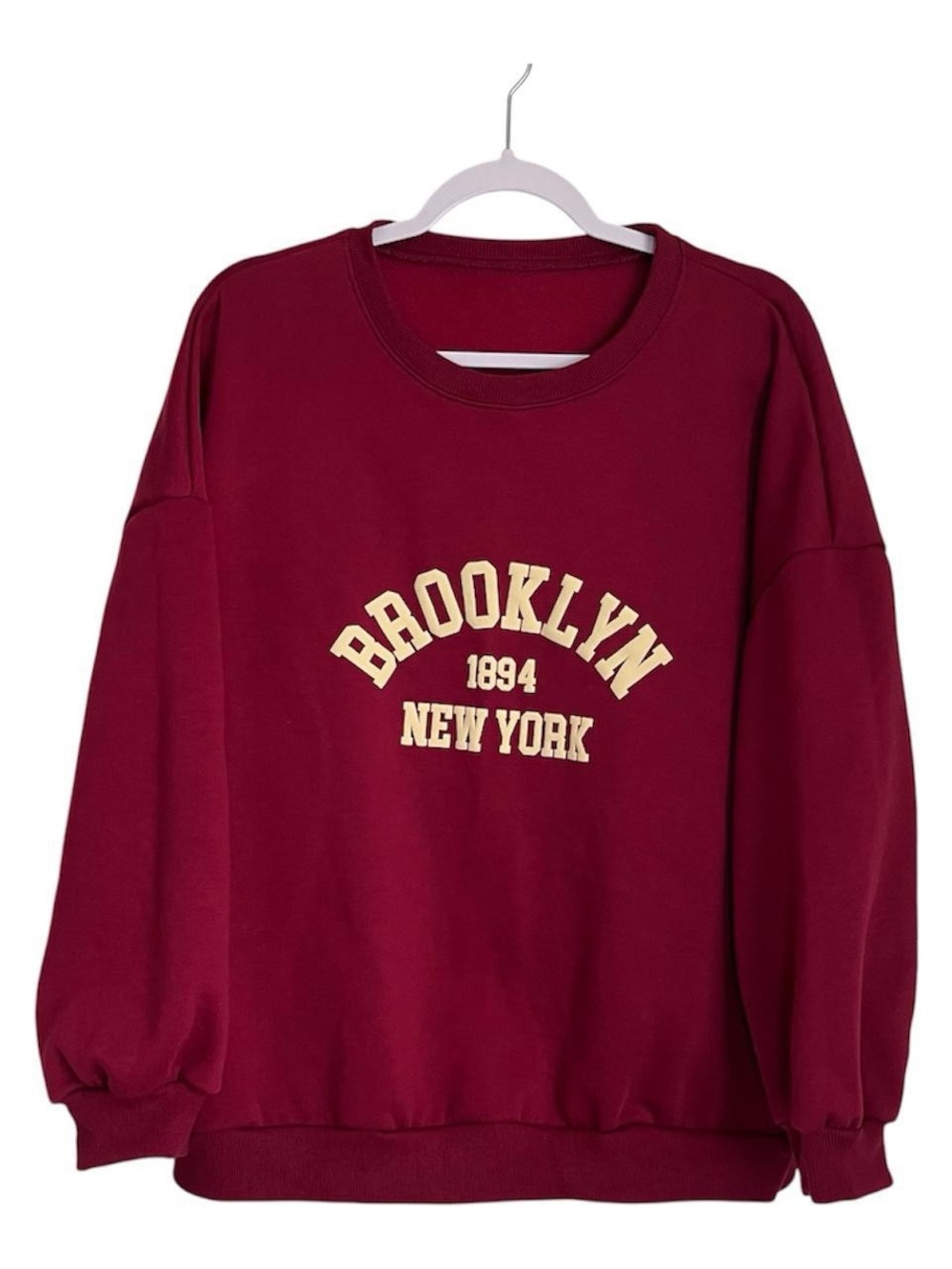 Brooklyn Graphic Crewneck Sweatshirt - Wine